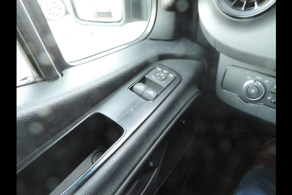 Mercedes-Benz Sprinter 317 1.9 CDI L2H2 RWD lage km