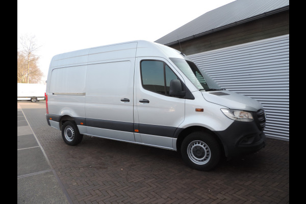 Mercedes-Benz Sprinter 317 1.9 CDI L2H2 RWD lage km