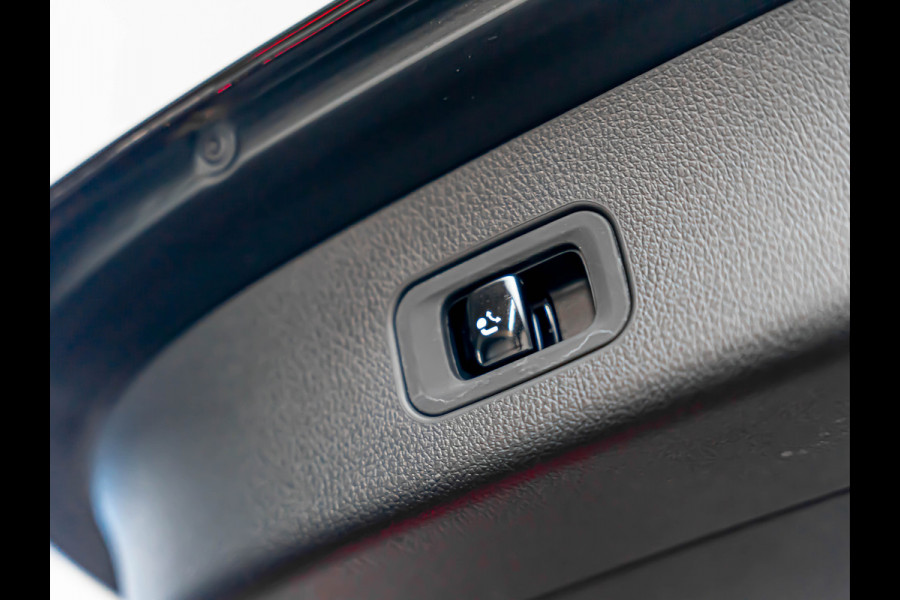 Mercedes-Benz GLC GLC 400e 4Matic AMG Line | Pano | Memory | Trekhaak | Winterpakk