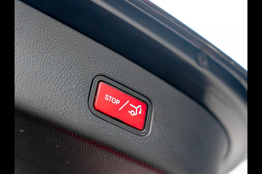 Mercedes-Benz GLC GLC 400e 4Matic AMG Line | Pano | Memory | Trekhaak | Winterpakk