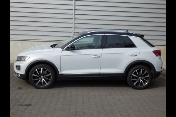 Volkswagen T-Roc 1.5 TSI 150PK | Sport | Clima | ParkPilot |