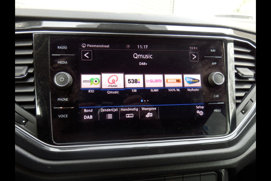 Volkswagen T-Roc 1.5 TSI 150PK | Sport | Clima | ParkPilot |