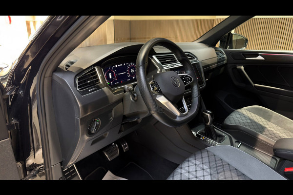 Volkswagen Tiguan 1.4 TSI eHybrid 3X R-Line|Pano|Matrix|Virtual|360|Keyless|Black Pakket