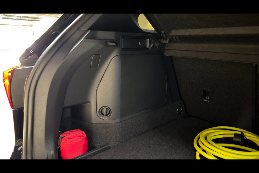 Volkswagen Tiguan 1.4 TSI eHybrid 3X R-Line|Pano|Matrix|Virtual|360|Keyless|Black Pakket