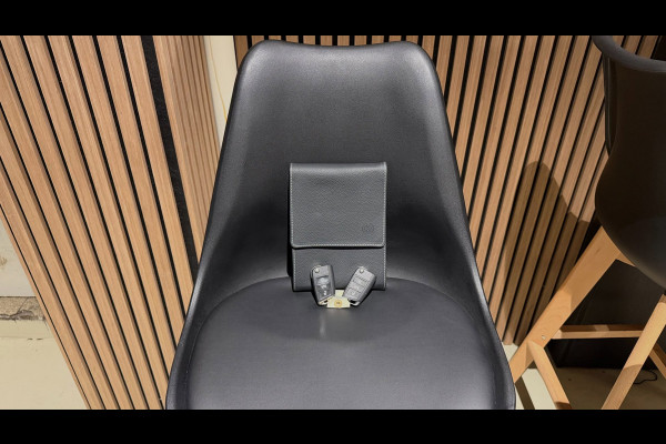 Volkswagen Tiguan 1.4 TSI eHybrid 3X R-Line|Pano|Matrix|Virtual|360|Keyless|Black Pakket