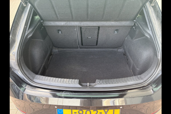 Seat Leon 1.5 TSi 150pk FR Launch Edition CAMERA/KEYLESS/CARPLAY/ADAPT/CRUISE/PDC/18INCH