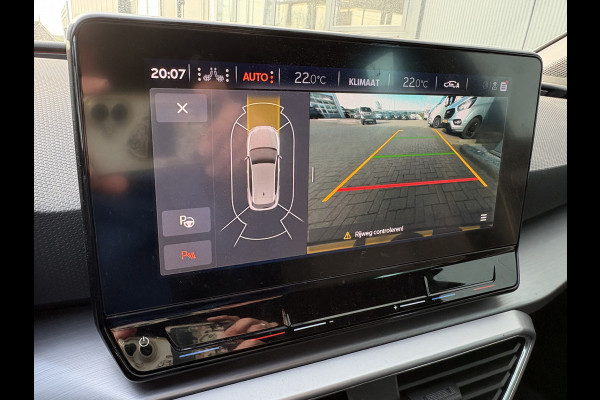 Seat Leon 1.5 TSi 150pk FR Launch Edition CAMERA/KEYLESS/CARPLAY/ADAPT/CRUISE/PDC/18INCH