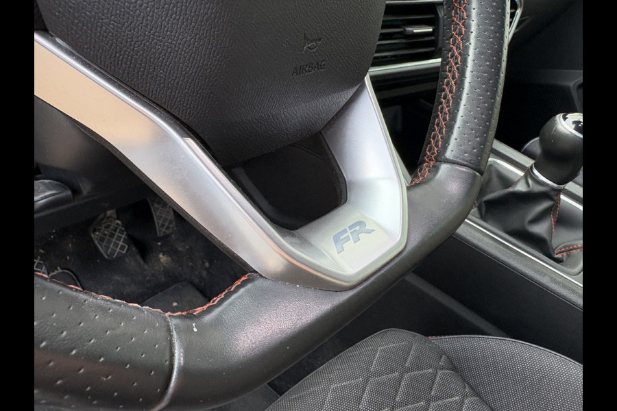 Seat Leon 1.5 TSi 150pk FR Launch Edition CAMERA/KEYLESS/CARPLAY/ADAPT/CRUISE/PDC/18INCH