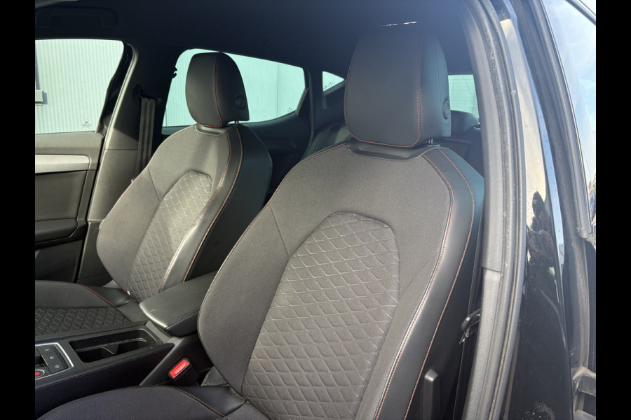 Seat Leon 1.5 TSi 150pk FR Launch Edition CAMERA/KEYLESS/CARPLAY/ADAPT/CRUISE/PDC/18INCH