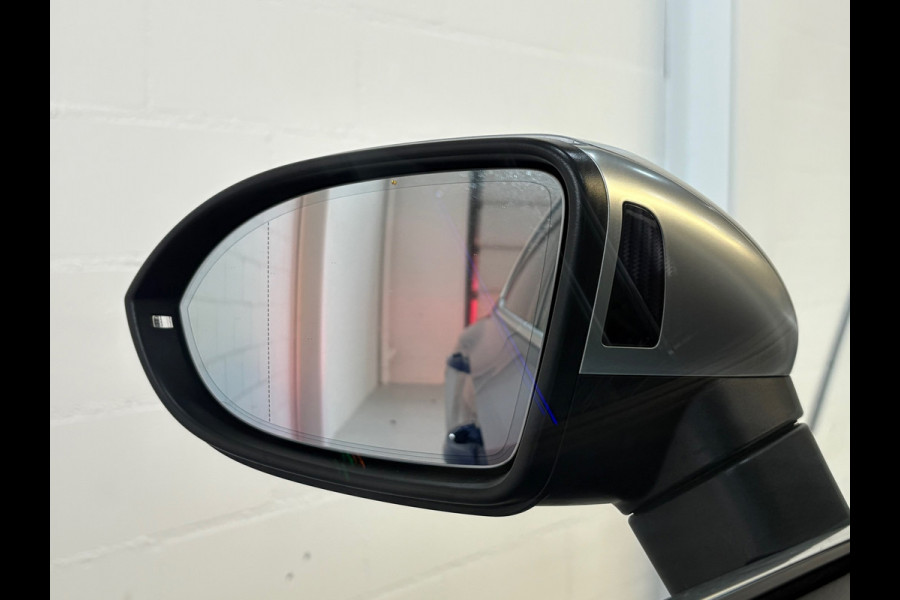 Volkswagen Arteon R, Full options, Pano, HUD, Sfeer