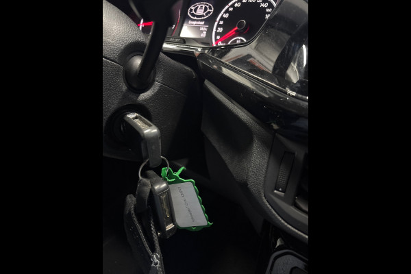 Volkswagen T-Cross 1.0 TSI Life Business, Trekhaak, Carplay, ECC, Navi