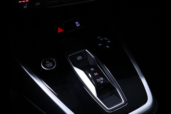 Audi Q4 e-tron 40 Advanced edition 77 kWh [TREKHAAK, ADAPTIVE CRUISE CONTROL, APPLE CARPLAY, ANDROID AUTO, PDC ACHTER, STOELVERWARMING, ELEKTRISCHE ACHTERKLEP, NIEUWSTAAT]
