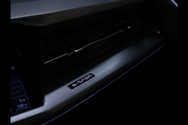 Audi Q4 e-tron 40 Advanced edition 77 kWh [TREKHAAK, ADAPTIVE CRUISE CONTROL, APPLE CARPLAY, ANDROID AUTO, PDC ACHTER, STOELVERWARMING, ELEKTRISCHE ACHTERKLEP, NIEUWSTAAT]