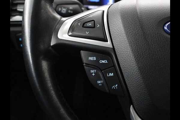 Ford Mondeo 2.0 IVCT HEV Titanium | Stoelverwarming | Carplay | Keyless | Navigatie | Verwarmde voorruit | Parkeerhulp | DAB | Climate control | Cruise control