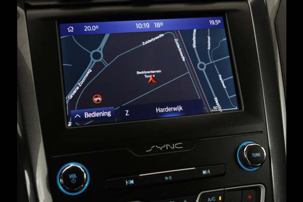 Ford Mondeo 2.0 IVCT HEV Titanium | Stoelverwarming | Carplay | Keyless | Navigatie | Verwarmde voorruit | Parkeerhulp | DAB | Climate control | Cruise control