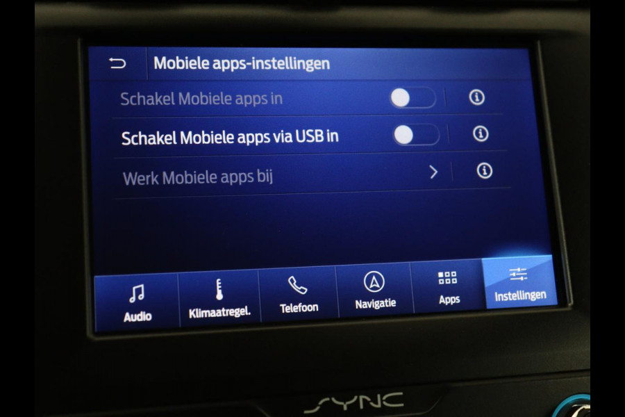 Ford Mondeo 2.0 IVCT HEV Titanium | Stoelverwarming | Carplay | Keyless | Navigatie | Verwarmde voorruit | Parkeerhulp | DAB | Climate control | Cruise control