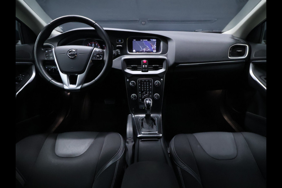 Volvo V40 1.5 T2 Polar+ [CRUISE CONTROL, BLUETOOTH TELEFOON, PDC ACHTER, STOELVERWARMING, AUTOMATISCHE AIRCO, LED KOPLAMPEN, NIEUWSTAAT]