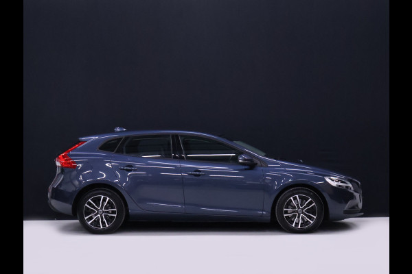 Volvo V40 1.5 T2 Polar+ [CRUISE CONTROL, BLUETOOTH TELEFOON, PDC ACHTER, STOELVERWARMING, AUTOMATISCHE AIRCO, LED KOPLAMPEN, NIEUWSTAAT]