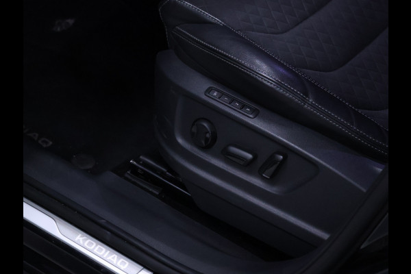 Škoda Kodiaq 1.5 TSI Business Edition Plus [SCHUIFKANTELDAK, VIRTUAL COCKPIT, TREKHAAK, MEMORY SEATS, ADAPTIVE CRUISE CONTROL, APPLE CARPLAY, 360 CAMERA, PDC V+A, STUURVERWARMING, NIEUWSTAAT]