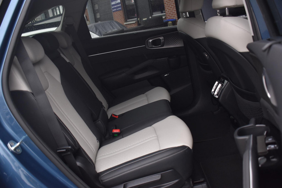 Kia Sorento 1.6 T-GDI Plug-in Hybrid 4WD ExecutiveLine 5p. Lane Camera360 Stoelventilatie