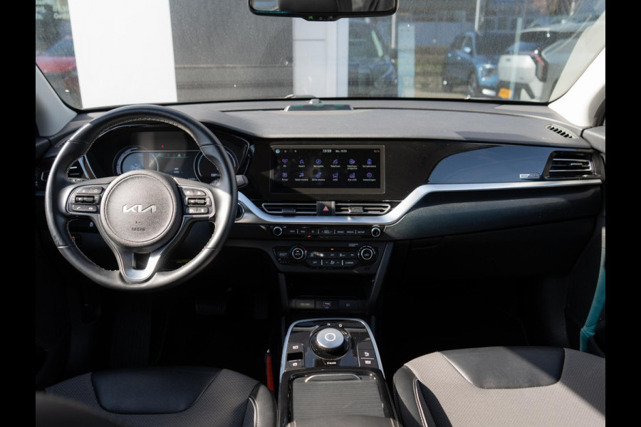 Kia e-Niro DynamicLine 64 kWh | Nederlandse dealer onderhouden auto | Navigatie | Clima |