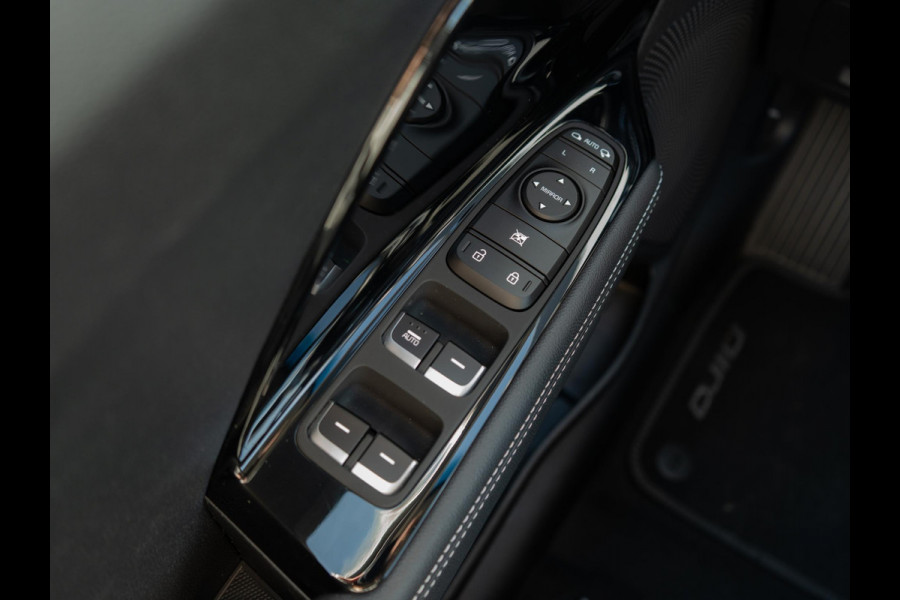 Kia e-Niro DynamicLine 64 kWh | Nederlandse dealer onderhouden auto | Navigatie | Clima |