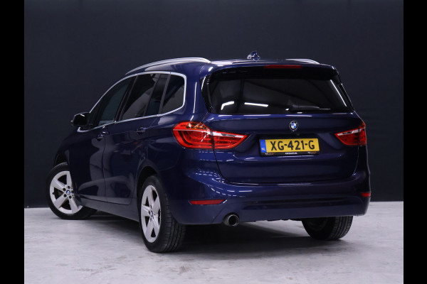 BMW 2 Serie Gran Tourer 218i 7p. Corporate Lease Executive [TREKHAAK, CRUISE CONTROL, BLUETOOTH TELEFOON, ACHTERUITRIJCAMERA, PDC V+A, STOELVERWARMING, 7-ZITTER, NIEUWTSAAT]