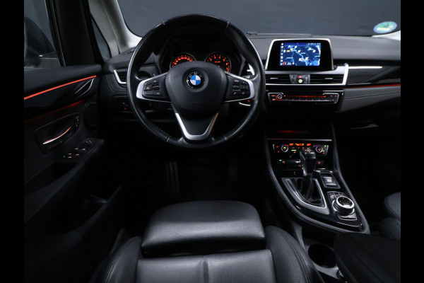 BMW 2 Serie Gran Tourer 218i 7p. Corporate Lease Executive [TREKHAAK, CRUISE CONTROL, BLUETOOTH TELEFOON, ACHTERUITRIJCAMERA, PDC V+A, STOELVERWARMING, 7-ZITTER, NIEUWTSAAT]