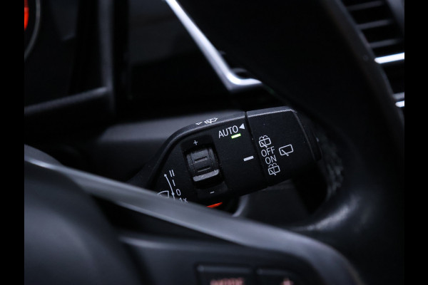 BMW 2 Serie Gran Tourer 218i 7p. Corporate Lease Executive [TREKHAAK, CRUISE CONTROL, BLUETOOTH TELEFOON, ACHTERUITRIJCAMERA, PDC V+A, STOELVERWARMING, 7-ZITTER, NIEUWTSAAT]