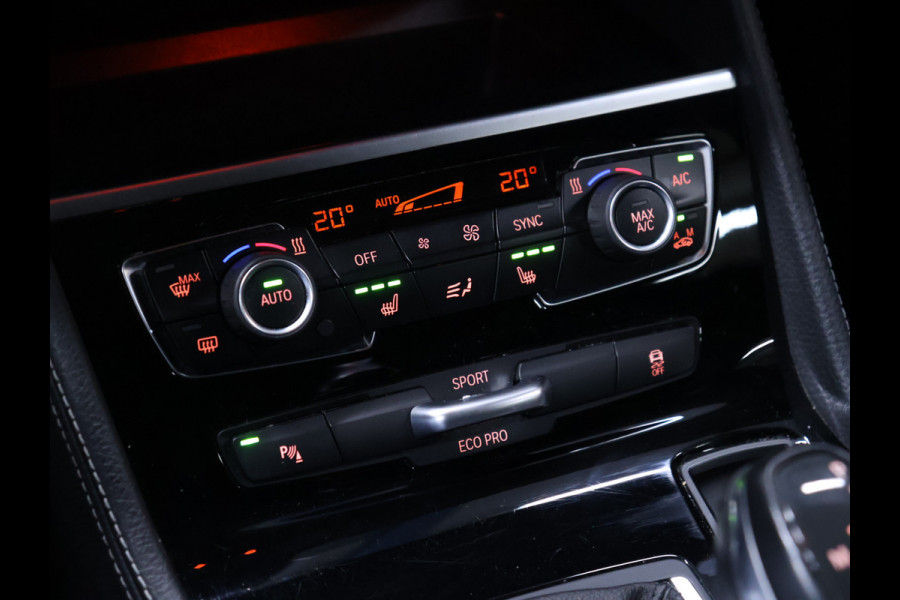 BMW 2 Serie Gran Tourer 218i 7p. Corporate Lease Executive [TREKHAAK, CRUISE CONTROL, BLUETOOTH TELEFOON, ACHTERUITRIJCAMERA, PDC V+A, STOELVERWARMING, 7-ZITTER, NIEUWTSAAT]