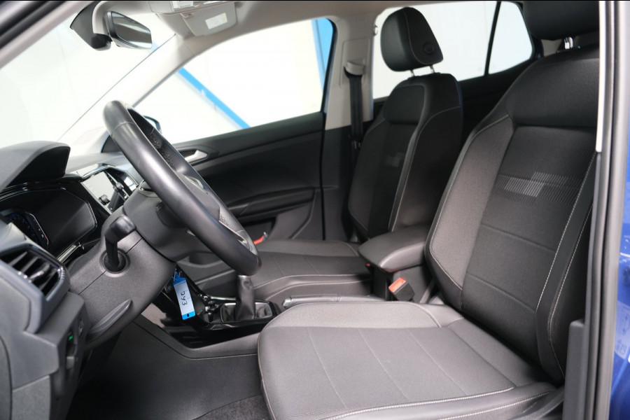 Volkswagen T-Cross 1.0 TSI Life - N.A.P. Airco, Cruise, Carplay, Camera, PDC.