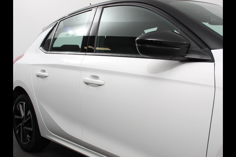 Opel Corsa 1.2 Turbo 100pk Automaat GS | Navigatie | Apple Carplay/Android Auto | Digitale Cockpit | Camera | Parkeer sensoren | Airco | Lichtmetalen velgen