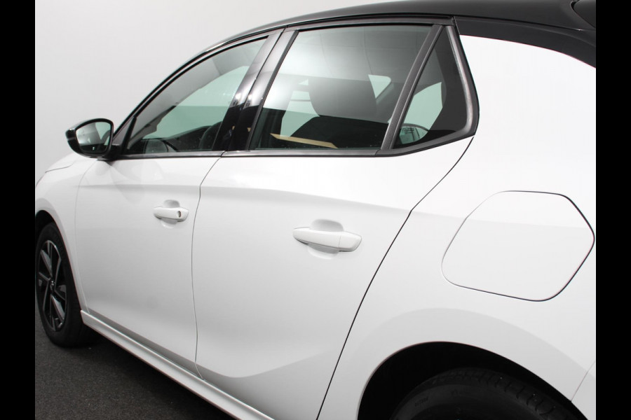 Opel Corsa 1.2 Turbo 100pk Automaat GS | Navigatie | Apple Carplay/Android Auto | Digitale Cockpit | Camera | Parkeer sensoren | Airco | Lichtmetalen velgen