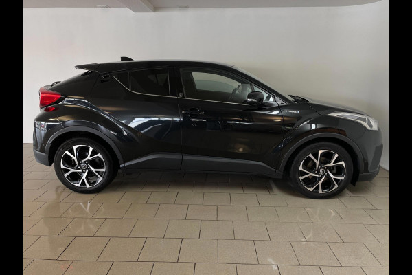 Toyota C-HR 1.8 Hybrid Business Intro AUTOMAAT AIRCO NAVI CRUISE BLUETOOTH 18 INCH VELGEN TREKHAAK PRIVACYGLAS ZEER NETTE AUTO