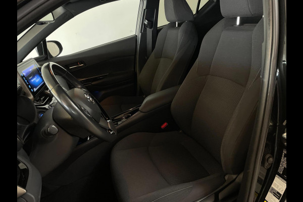 Toyota C-HR 1.8 Hybrid Business Intro AUTOMAAT AIRCO NAVI CRUISE BLUETOOTH 18 INCH VELGEN TREKHAAK PRIVACYGLAS ZEER NETTE AUTO