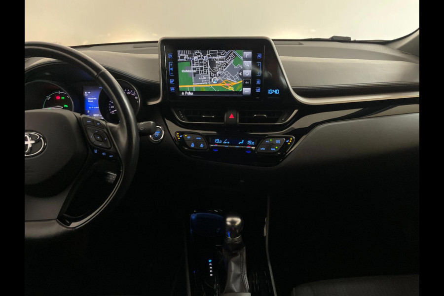 Toyota C-HR 1.8 Hybrid Business Intro AUTOMAAT AIRCO NAVI CRUISE BLUETOOTH 18 INCH VELGEN TREKHAAK PRIVACYGLAS ZEER NETTE AUTO