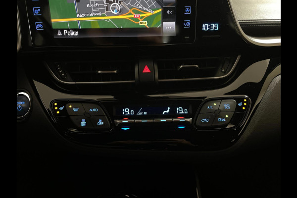 Toyota C-HR 1.8 Hybrid Business Intro AUTOMAAT AIRCO NAVI CRUISE BLUETOOTH 18 INCH VELGEN TREKHAAK PRIVACYGLAS ZEER NETTE AUTO