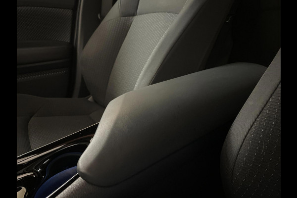 Toyota C-HR 1.8 Hybrid Business Intro AUTOMAAT AIRCO NAVI CRUISE BLUETOOTH 18 INCH VELGEN TREKHAAK PRIVACYGLAS ZEER NETTE AUTO