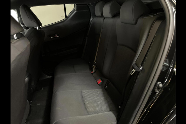 Toyota C-HR 1.8 Hybrid Business Intro AUTOMAAT AIRCO NAVI CRUISE BLUETOOTH 18 INCH VELGEN TREKHAAK PRIVACYGLAS ZEER NETTE AUTO