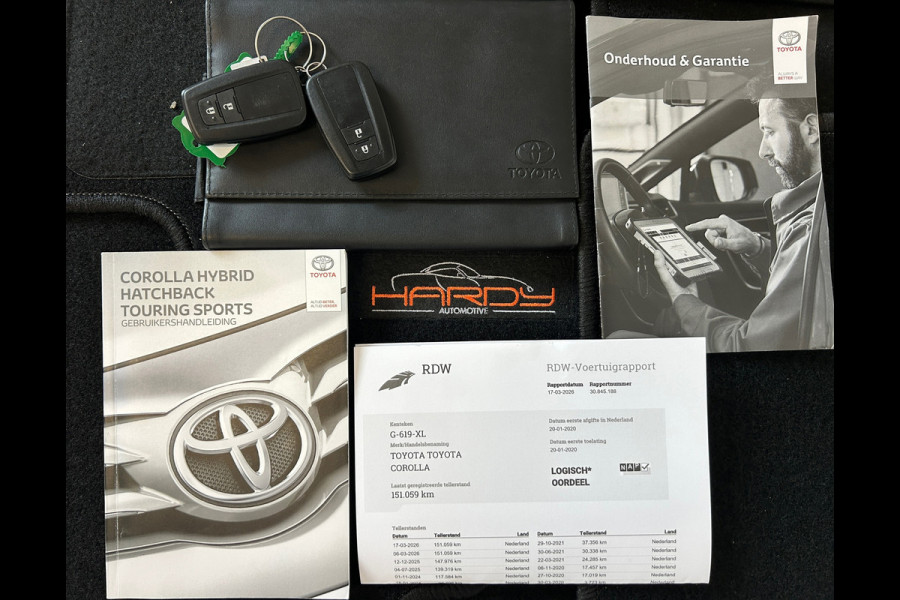Toyota Corolla Touring Sports 1.8 Hybrid Business Plus Trekh. Apple Carplay Digi Dash Rijklaarprijs!