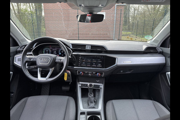 Audi Q3 Sportback 45 TFSI e 245PK BUSINESS EDITION CARPLAY/ACC/STUURVERW.
