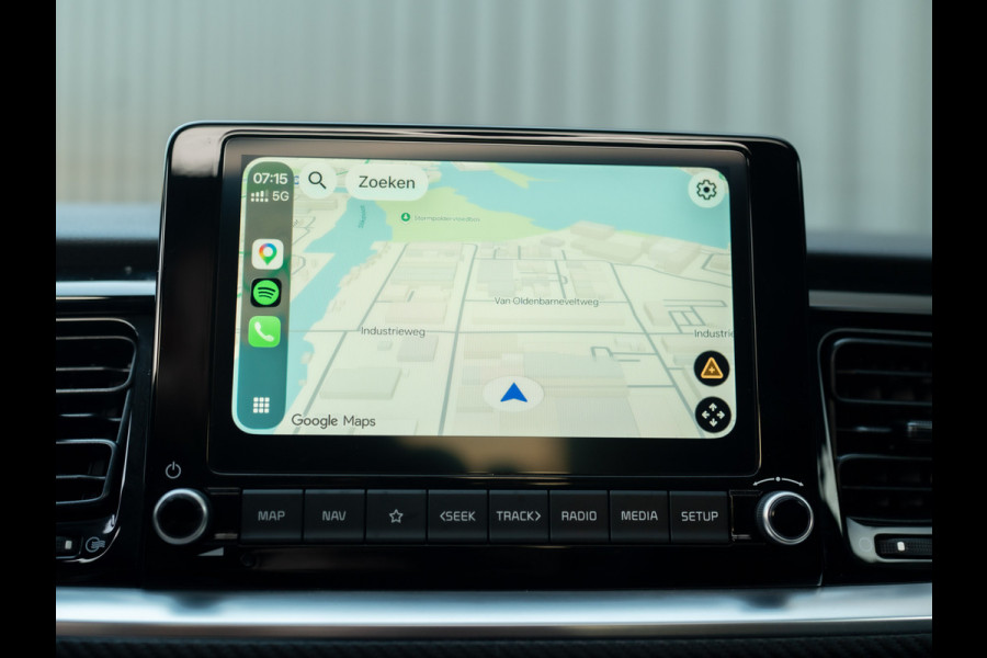 Kia Stonic 1.0 T-GDi MHEV GT-PlusLine | Schuif/kantel dak | Stoel & Stuur verw. | Prijs Rijklaar!!