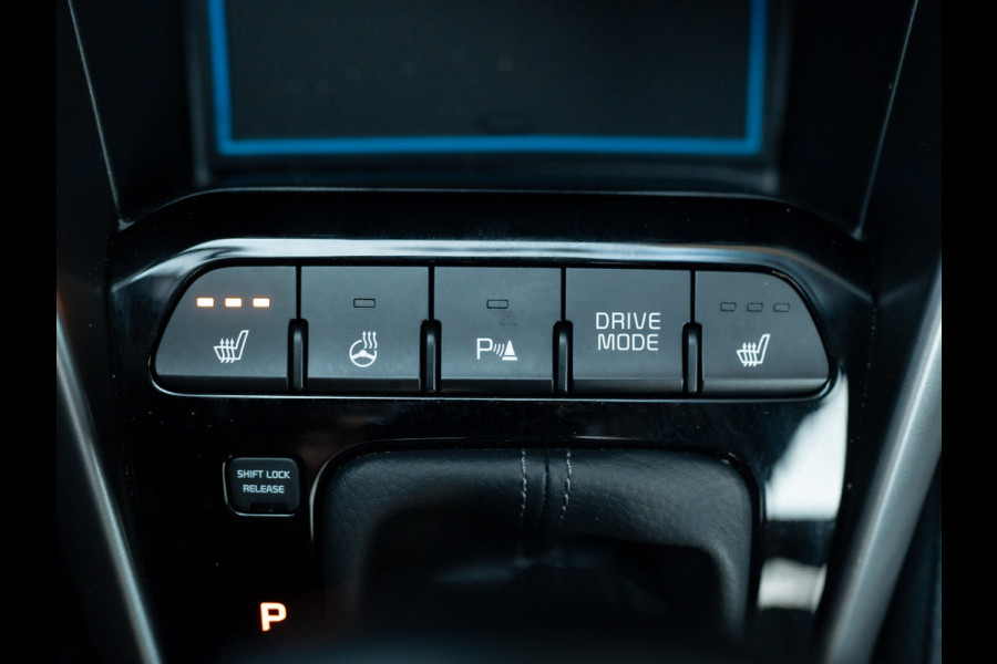 Kia Stonic 1.0 T-GDi MHEV GT-PlusLine | Schuif/kantel dak | Stoel & Stuur verw. | Prijs Rijklaar!!