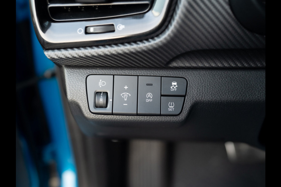 Kia Stonic 1.0 T-GDi MHEV GT-PlusLine | Schuif/kantel dak | Stoel & Stuur verw. | Prijs Rijklaar!!