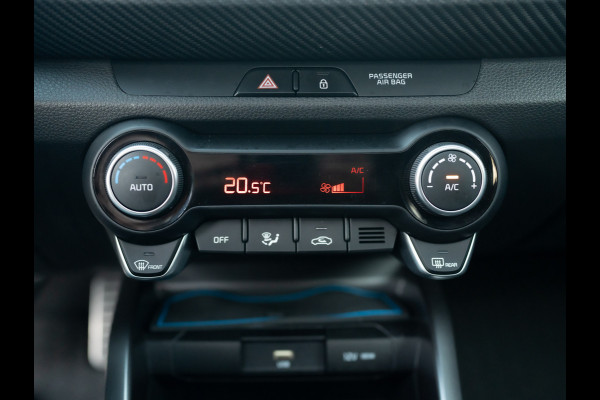 Kia Stonic 1.0 T-GDi MHEV GT-PlusLine | Schuif/kantel dak | Stoel & Stuur verw. | Prijs Rijklaar!!