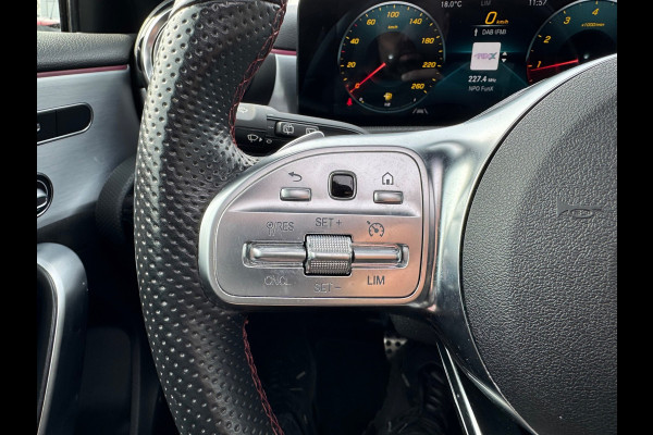 Mercedes-Benz A-Klasse 180 AMG 2021 Panorama Sfeerver. Memory