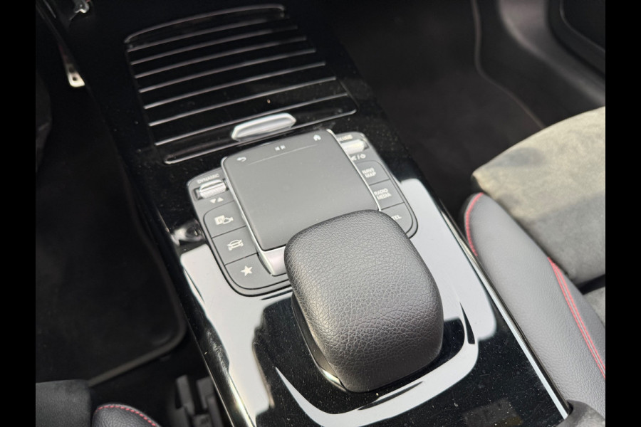 Mercedes-Benz A-Klasse 180 AMG 2021 Panorama Sfeerver. Memory