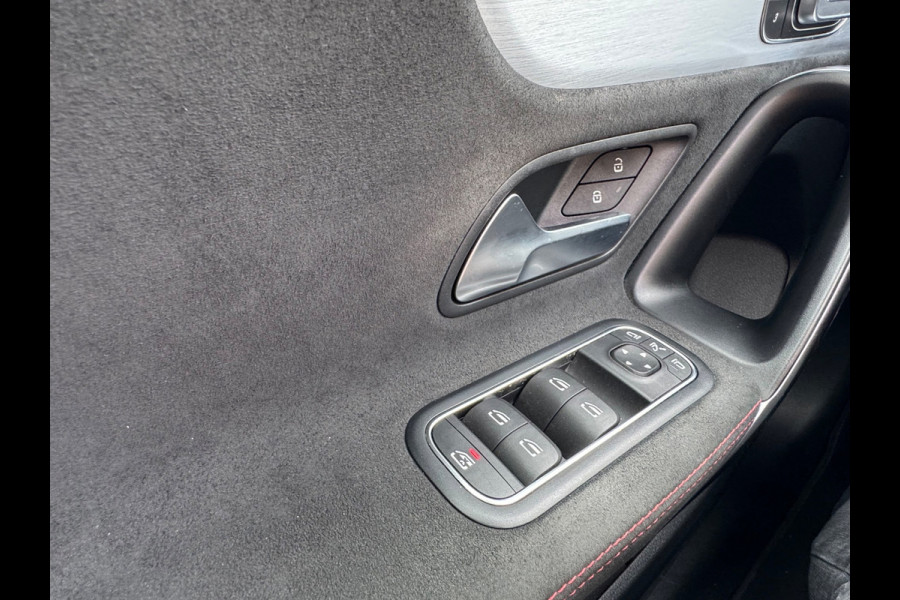 Mercedes-Benz A-Klasse 180 AMG 2021 Panorama Sfeerver. Memory