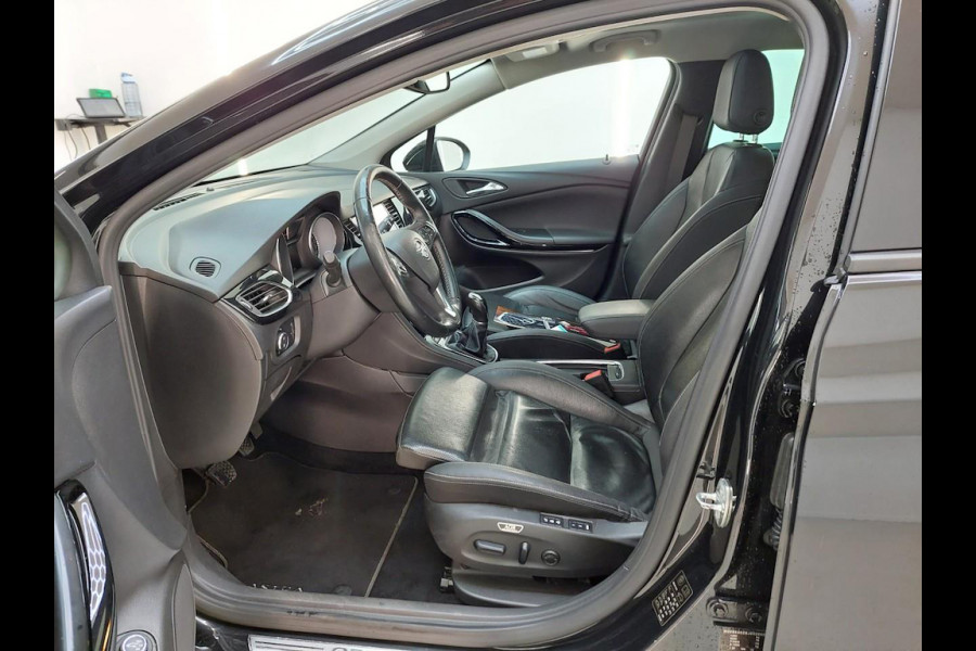 Opel Astra Sports Tourer 1.4 Turbo 150pk Innovation - Navi - Opendak - Leder - AGR - Org.NL