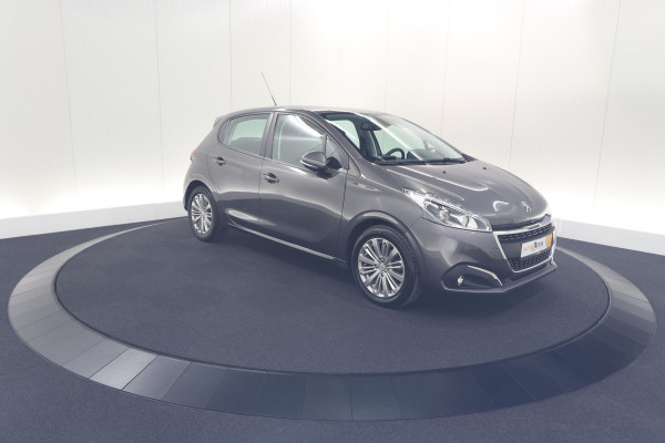 Peugeot 208 PureTech 82 Signature | Apple Carplay | Parkeersensoren | Navigatie | Airco